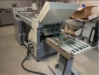 Flat pile feeder